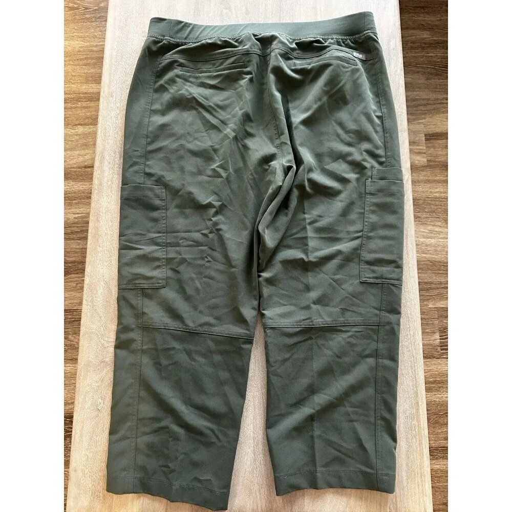 Figs Men's Axim Scrub Pants in Green Size XXL Short
